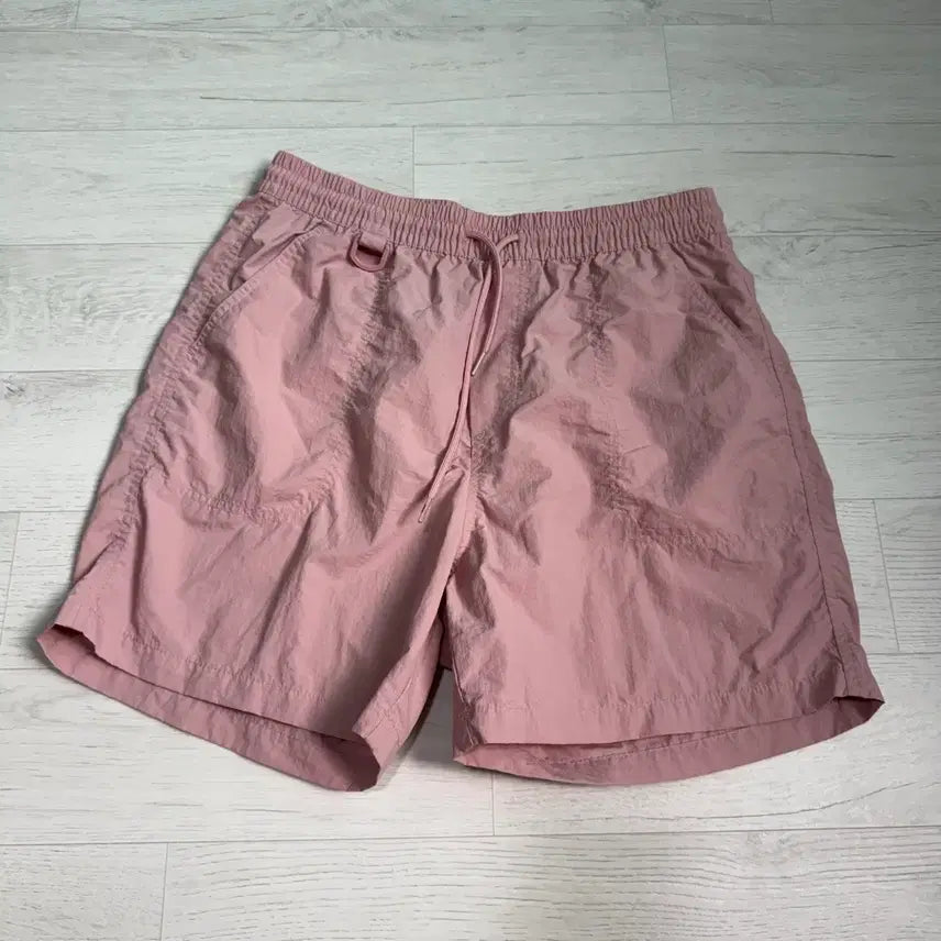 [SOLD OUT] M 코드그라피 나일론 반바지