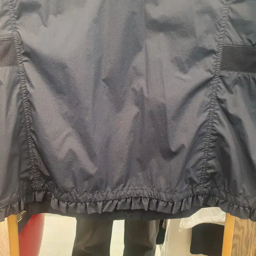 [SOLD OUT] [상태최상] 올포유 여성 메쉬 배색 바람막이 점퍼 (105/88사이즈)