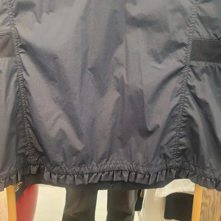 [SOLD OUT] [상태최상] 올포유 여성 메쉬 배색 바람막이 점퍼 (105/88사이즈)