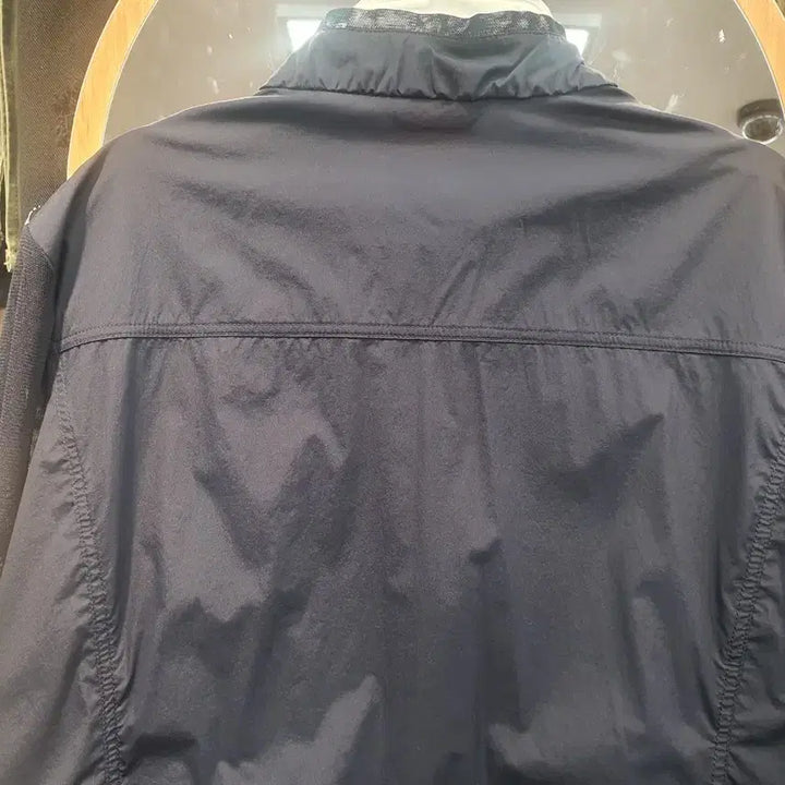[SOLD OUT] [상태최상] 올포유 여성 메쉬 배색 바람막이 점퍼 (105/88사이즈)