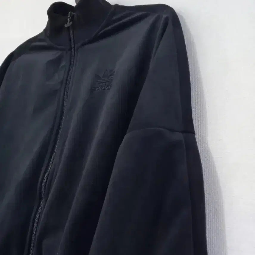 [BUNJANG] Adidas Velvet Black Track Top Jersey Jacket (Size S) / 아디다스 벨벳 블랙 검정 트랙탑 저지 져지집업 90/S