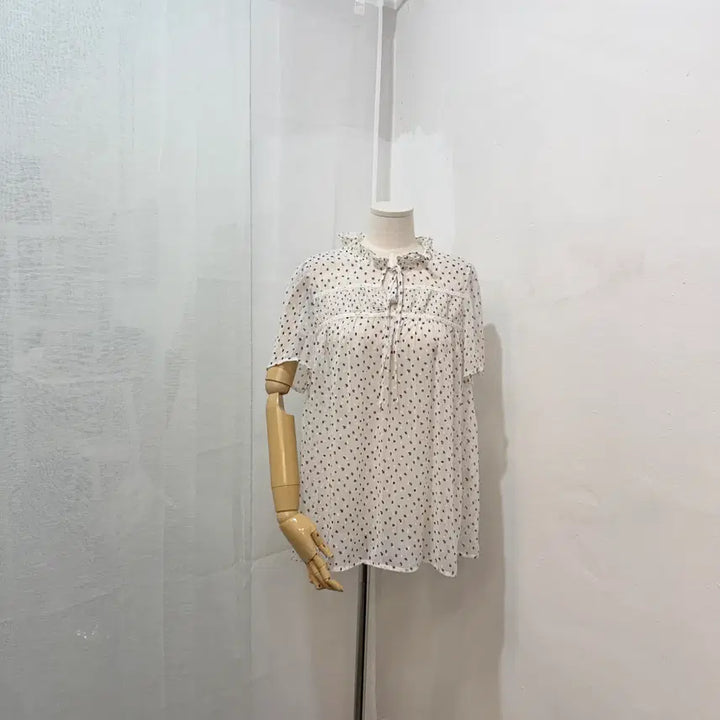 [BUNJANG] Compagna Dot Pattern Chiffon Blouse / 꼼파냐 쉬폰블라우스 땡땡이 도트 빈티지블라우스 2446
