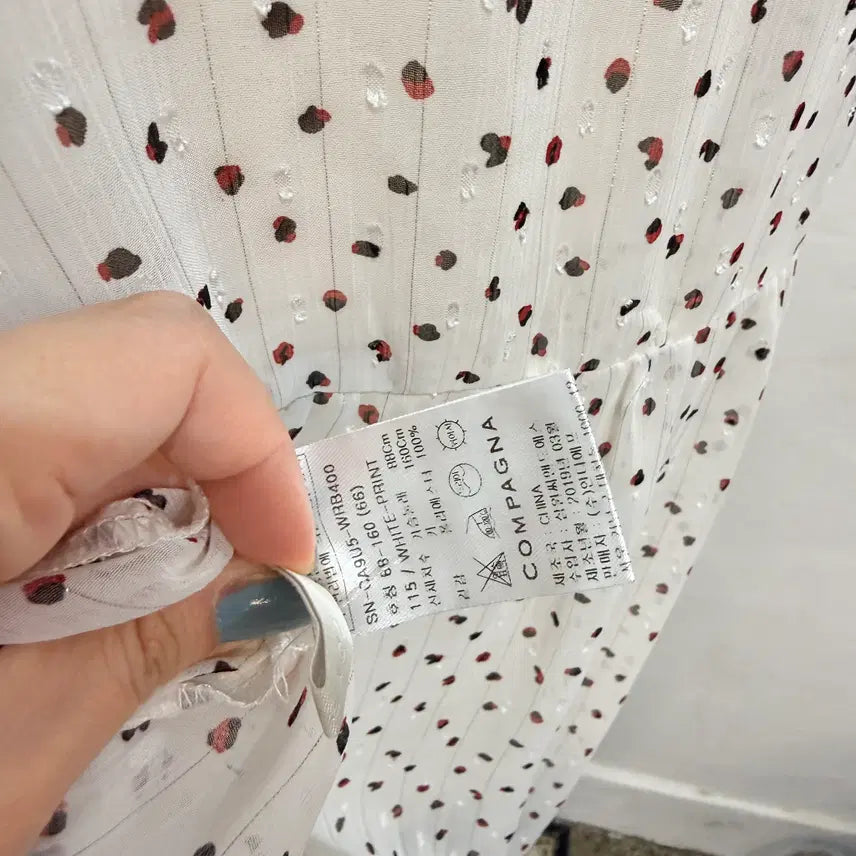 [BUNJANG] Compagna Dot Pattern Chiffon Blouse / 꼼파냐 쉬폰블라우스 땡땡이 도트 빈티지블라우스 2446