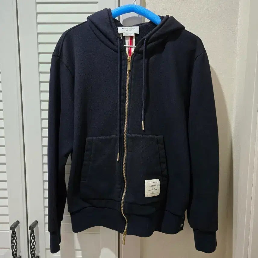 [SOLD OUT] 톰브라운 백삼선 후드집업 2사이즈