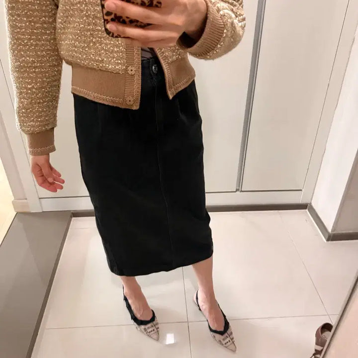 [BUNJANG] Time Black H-Line Midi Skirt / Time 타임 블랙H라인 미디 스커트
