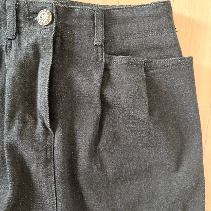 [BUNJANG] Time Black H-Line Midi Skirt / Time 타임 블랙H라인 미디 스커트