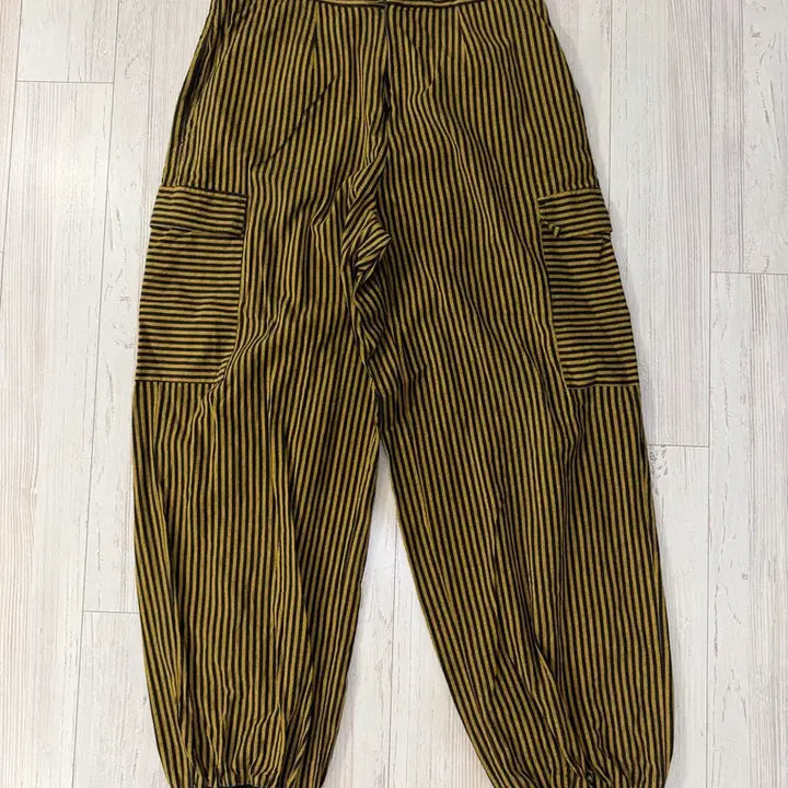 [BUNJANG] Striped Cargo Jogger Pants / 냉장고바지 발리바지 여자조거 여자카고조거 여성조거 요가바지 여름조거 줄무