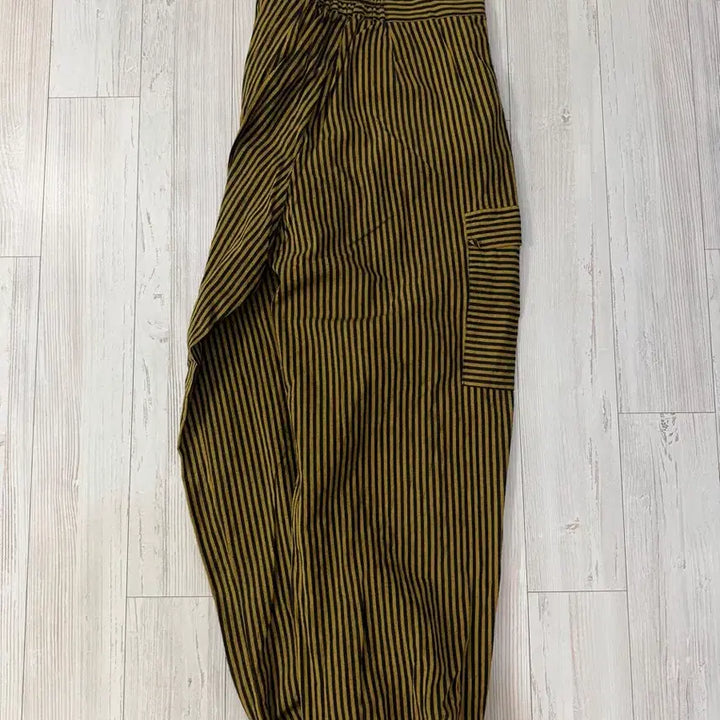 [BUNJANG] Striped Cargo Jogger Pants / 냉장고바지 발리바지 여자조거 여자카고조거 여성조거 요가바지 여름조거 줄무
