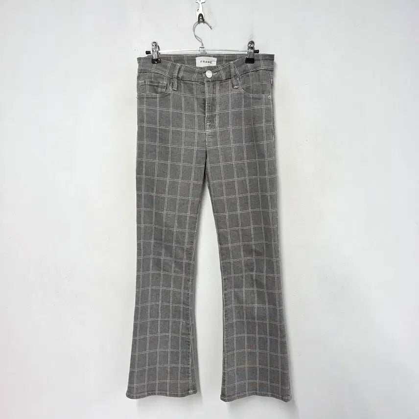 [SOLD OUT] 프레임 데님팬츠