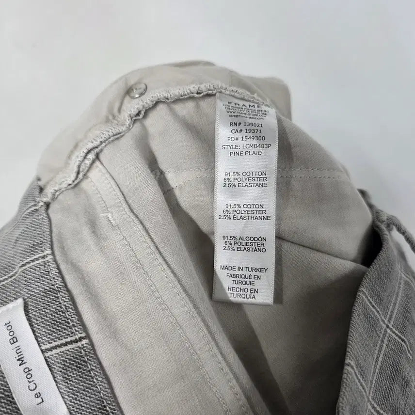 [SOLD OUT] 프레임 데님팬츠