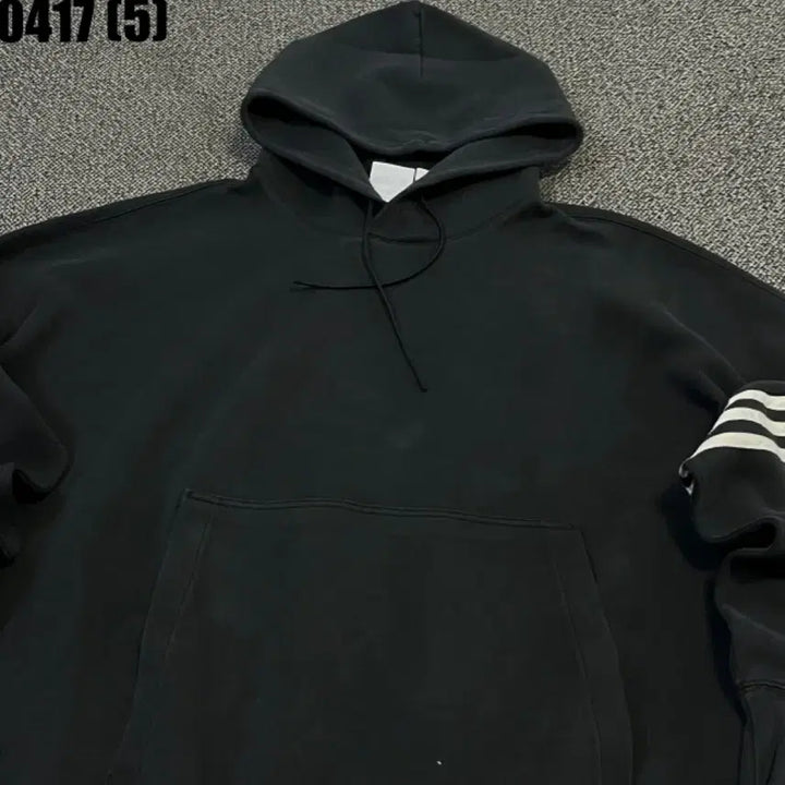 [SOLD OUT] 아디다스 삼선 블랙 후드티