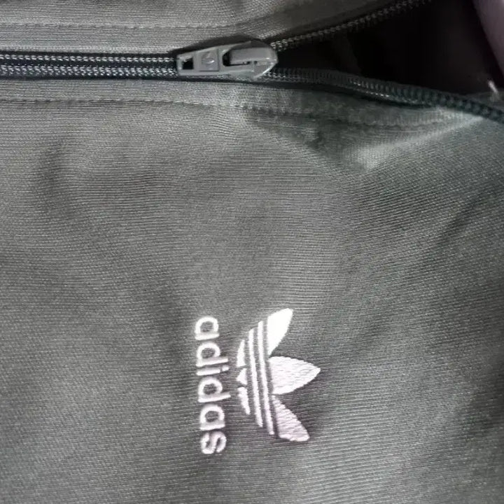 [BUNJANG] Adidas Beckenbauer Khaki Track Top Jersey / 아디다스 베켄바우어 카키 트랙탑 저지 져지집업 95/M