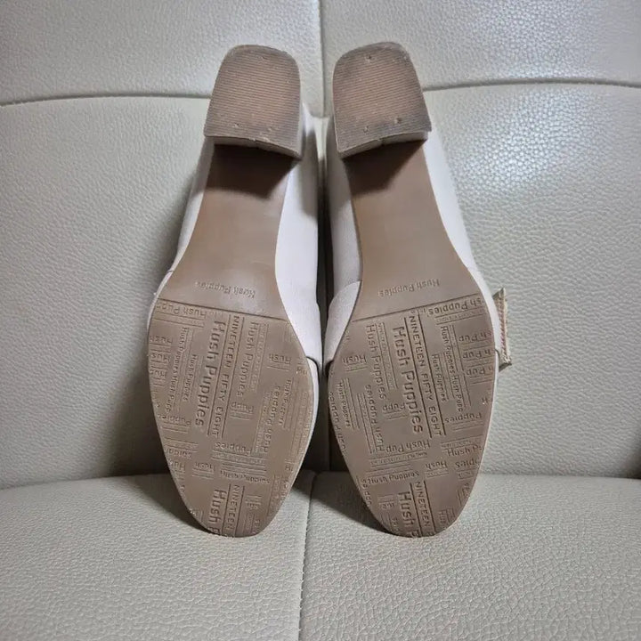 [BUNJANG] Hush Puppies Leather Loafers / 허시파피 양가죽 로퍼