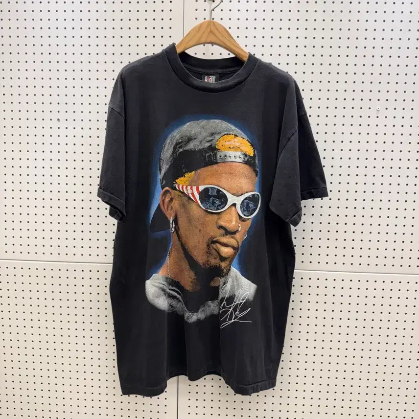 [SOLD OUT] 빈티지 데니스 로드맨 프린팅 반팔 티셔츠 U1577