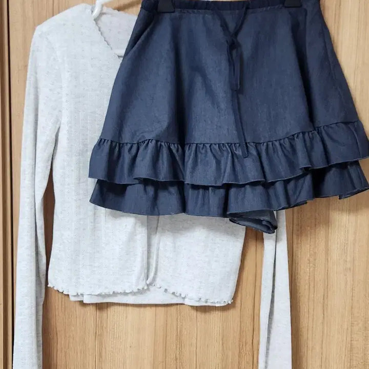 [BUNJANG] 8 Seconds 3-Piece Cardigan Tank Top Skirt Set / 에잇세컨즈 쓰리피스 가디건 나시 스커트 s