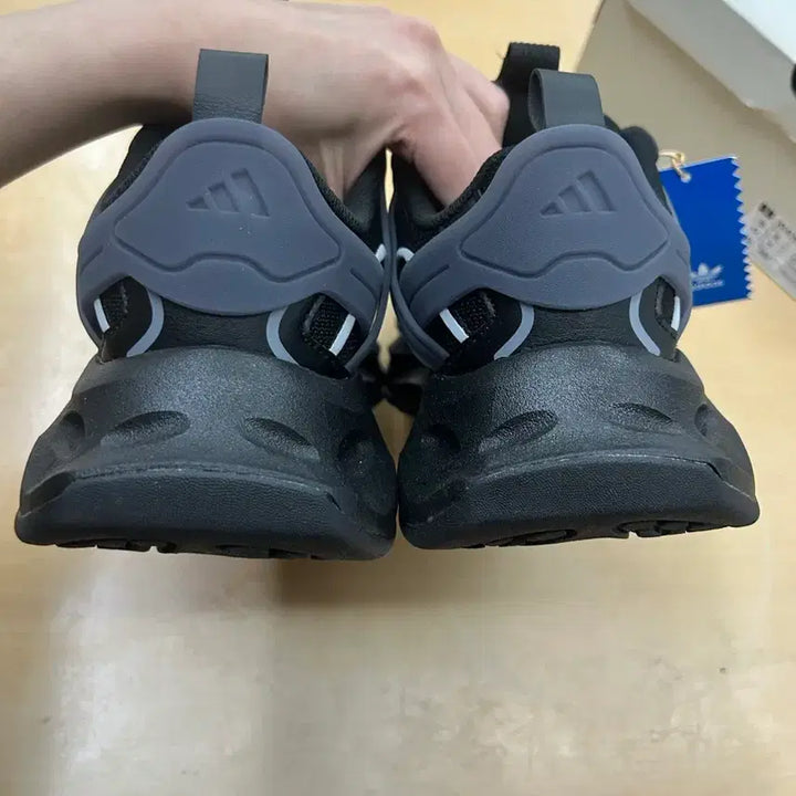 [BUNJANG] Adidas XLG Runner Deluxe Black Sneakers / (새상품) 265 아디다스 XLG 러너 디럭스 블랙