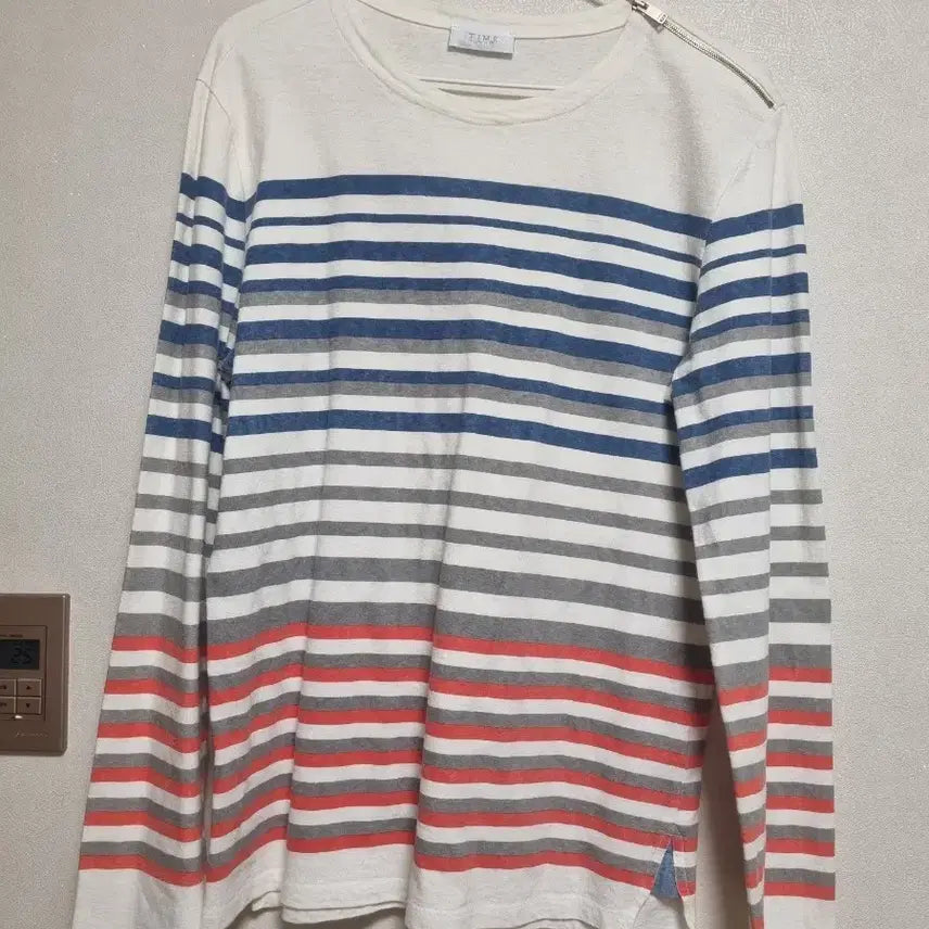 [BUNJANG] TIME White Striped Long Sleeve Shirt / TIME 타임 흰색 스트라이프 긴팔 티셔츠 21번