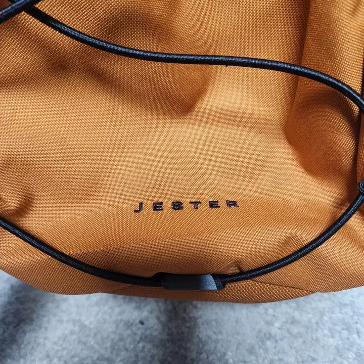[BUNJANG] The North Face Jester Backpack Orange / 노스페이스 제스터 백팩 오렌지색