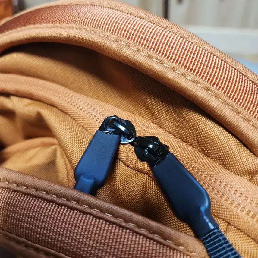[BUNJANG] The North Face Jester Backpack Orange / 노스페이스 제스터 백팩 오렌지색