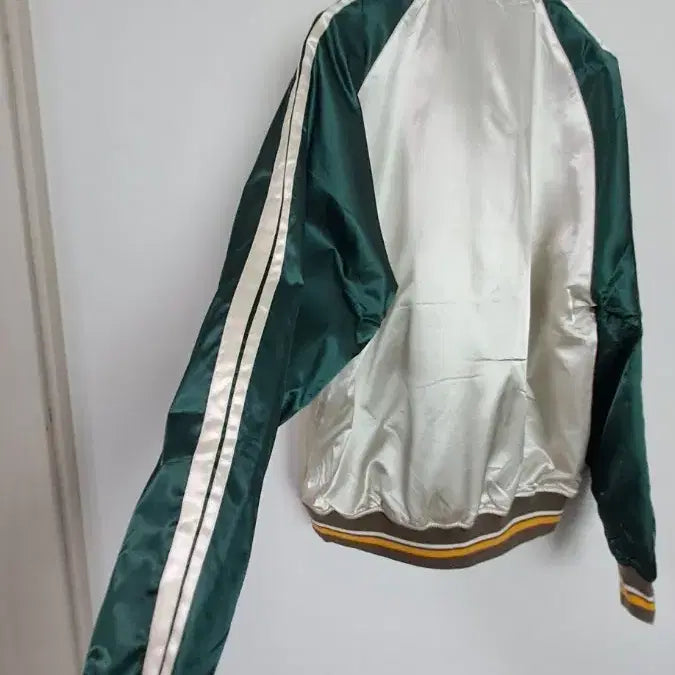 [SOLD OUT] 오니츠카타이거 그린 배색 점퍼 XL