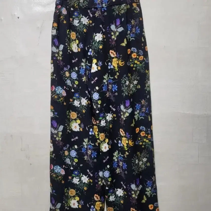[BUNJANG] Joinus Floral Pattern Wide Pants / 조이너스 플라워패턴 와이드팬츠 70사이즈