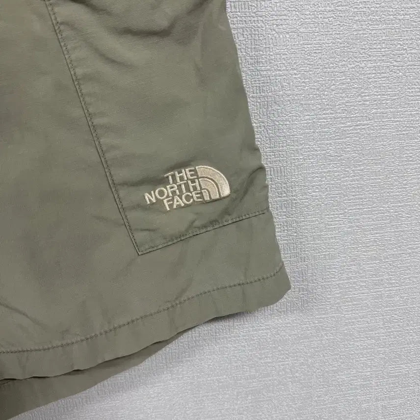 [BUNJANG] The North Face Shorts / 노스페이스 반바지