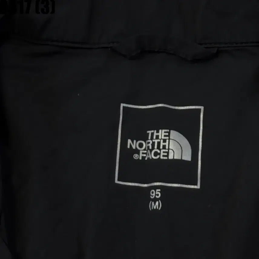 [SOLD OUT] 노스페이스 블랙 바람막이 자켓