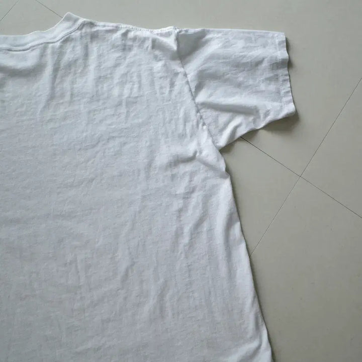 [SOLD OUT] 90s 빈티지 플로리다 수소봉제 반팔 티셔츠