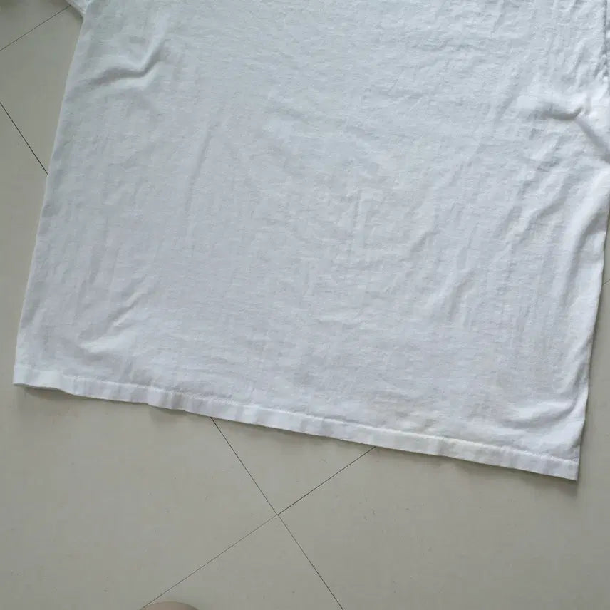 [SOLD OUT] 90s 빈티지 플로리다 수소봉제 반팔 티셔츠