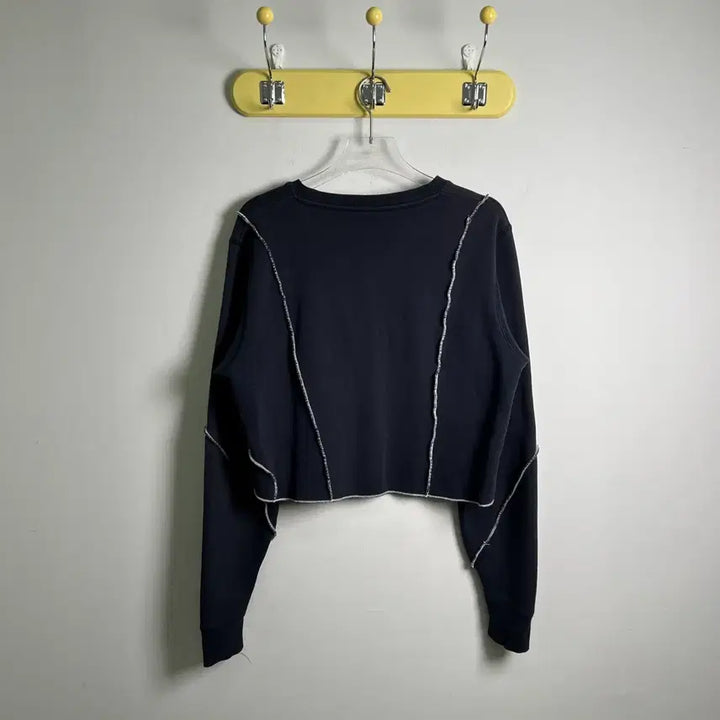 [BUNJANG] Carhartt Black Crop Sweatshirt L / Carhartt 칼하트 블랙 크롭 맨투맨 L