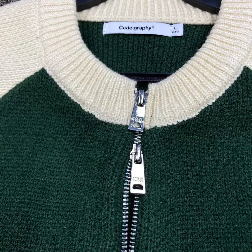 [BUNJANG] Code:Graphy Sporty Raglan Knit Zip-up / 코드그라피 스포티 나그랑 니트집업