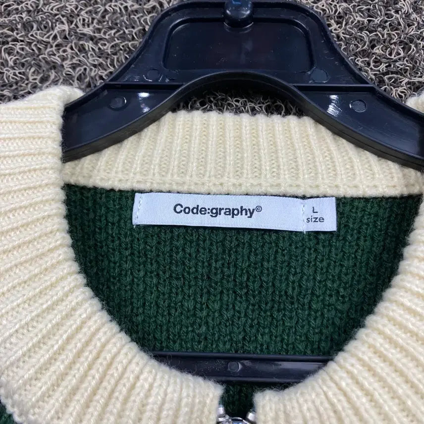 [BUNJANG] Code:Graphy Sporty Raglan Knit Zip-up / 코드그라피 스포티 나그랑 니트집업