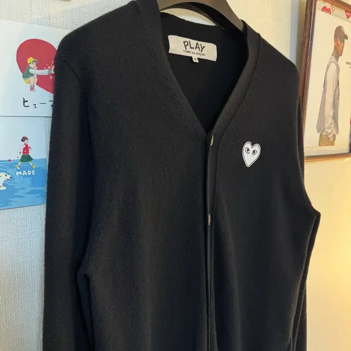 [SOLD OUT] [M]꼼데가르송 플레이 화이트와펜 가디건 블랙