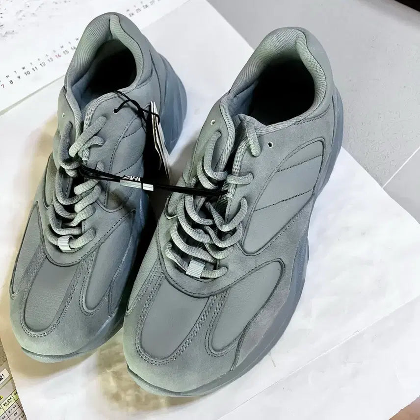 [SOLD OUT] [265] ZARA 자라 로우 컷 스니커즈 새상품