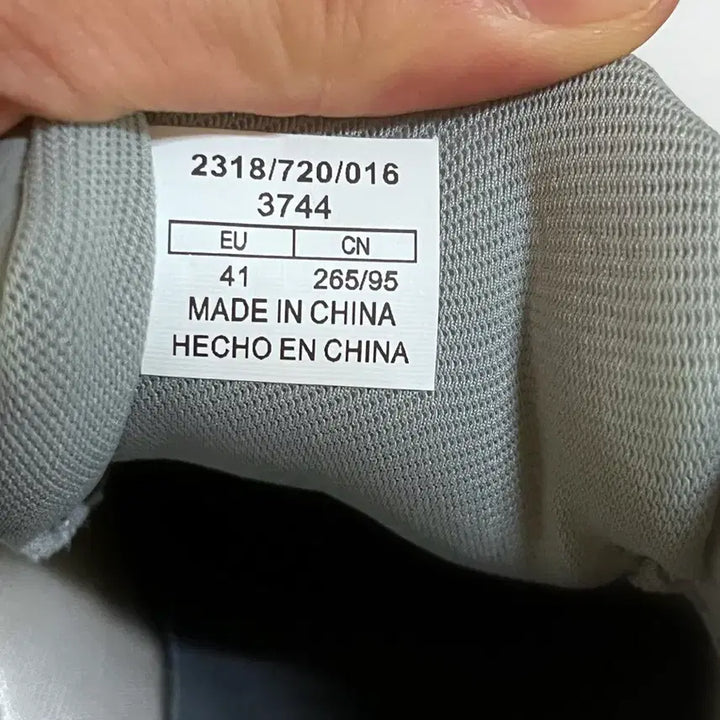[SOLD OUT] [265] ZARA 자라 로우 컷 스니커즈 새상품