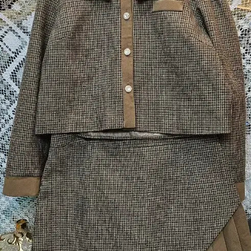 [BUNJANG] Vintage Checkered Crop Jacket and Skirt Set / 빈티지 체크 자켓 브라운 칼라 크롭스커트