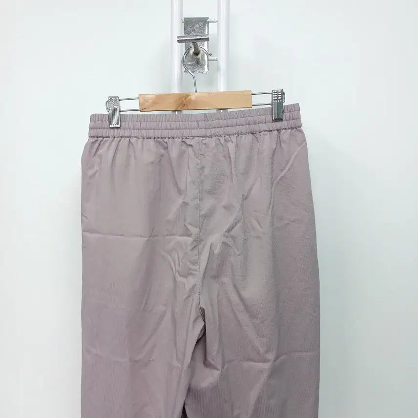 [BUNJANG] Eddie Bauer 22SS 7/8 Training Pants / 에디바우어 22SS 8부 트레이닝 바지 방풍 27-28