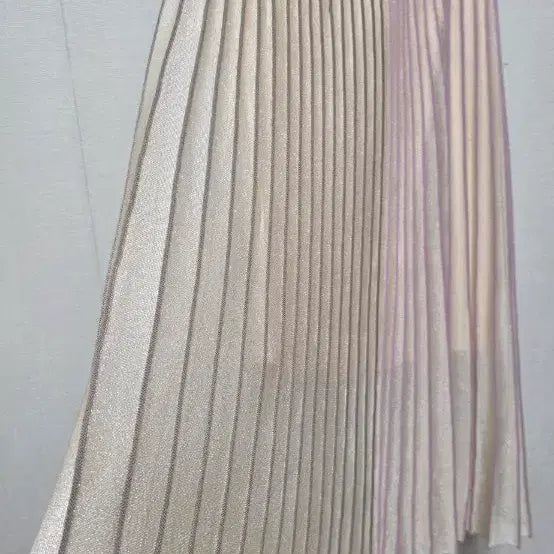 [BUNJANG] SYSTEM Glitter Pleated Knit Skirt / 시스템(SYSTEM) 글리터 플리츠 니트 스커트