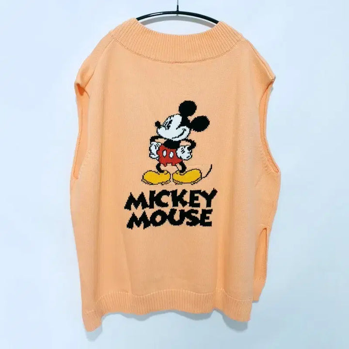 [BUNJANG] Disney Mickey Mouse Embroidered Oversized Knit Vest / 디즈니 미키마우스 자수 오버핏 니트 조끼 F_M2053
