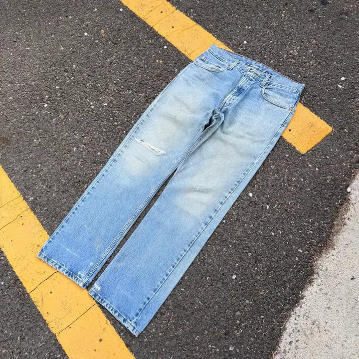 [SOLD OUT] 90s 빈티지 리바이스 505 W33 L30