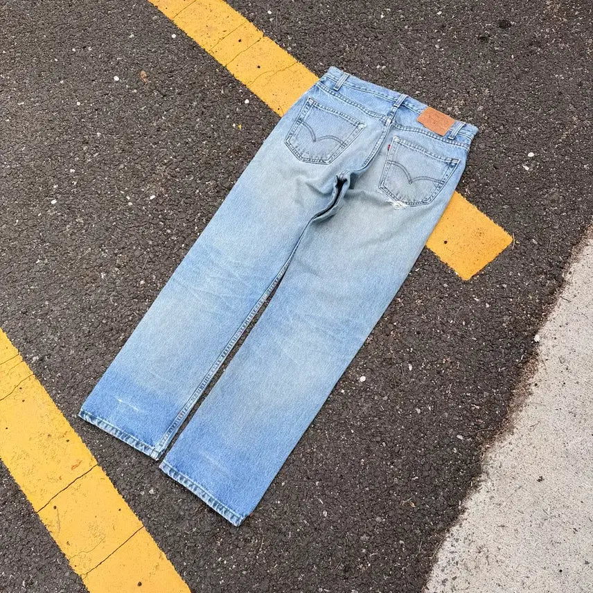 [SOLD OUT] 90s 빈티지 리바이스 505 W33 L30
