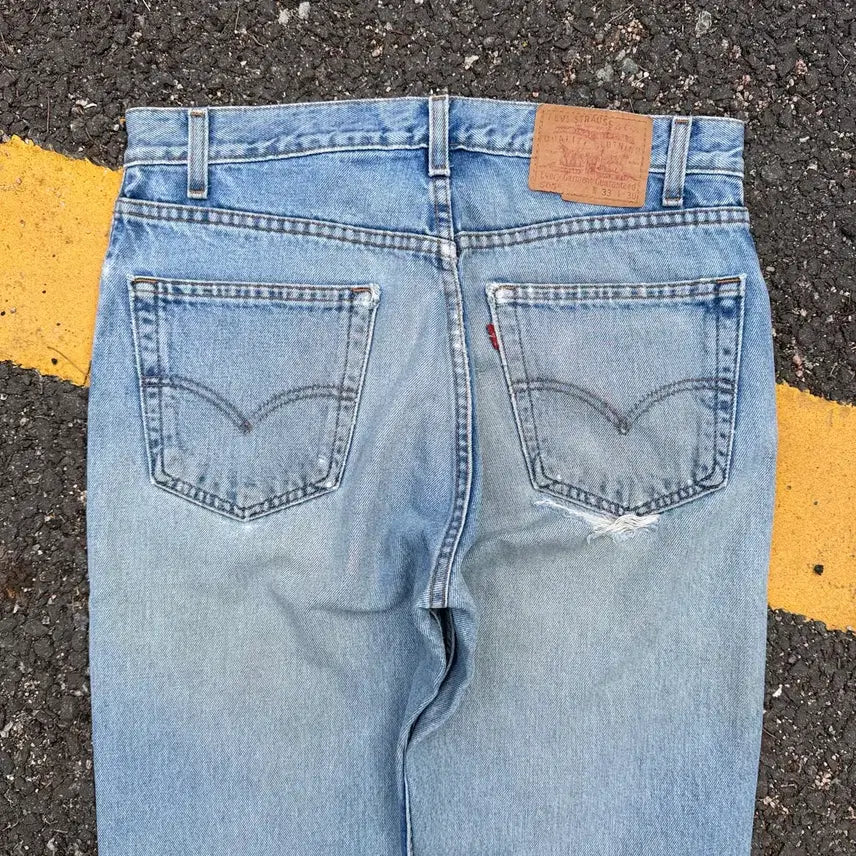 [SOLD OUT] 90s 빈티지 리바이스 505 W33 L30