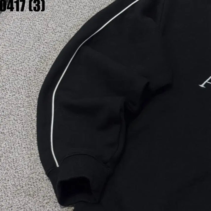 [SOLD OUT] 어반드레스 맨투맨