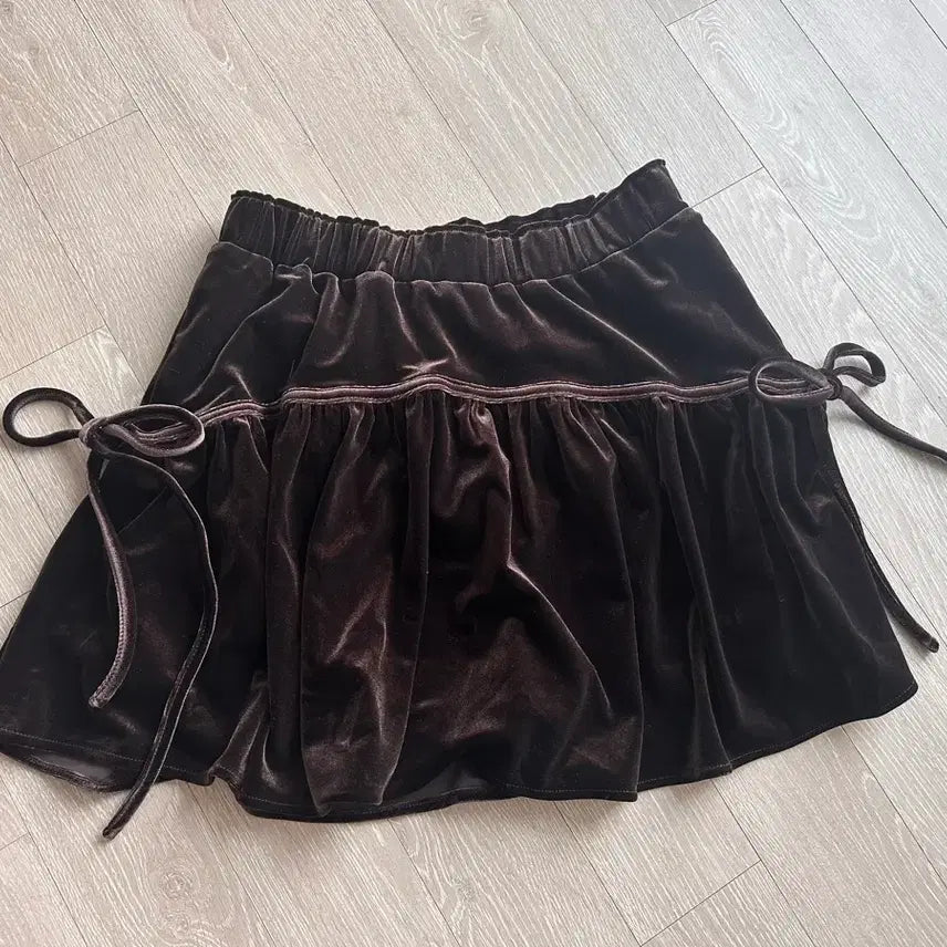 [BUNJANG] 8Seconds Velvet Mini Skirt Brown (S) / 에잇세컨즈 벨벳 미니스커트 브라운(S)