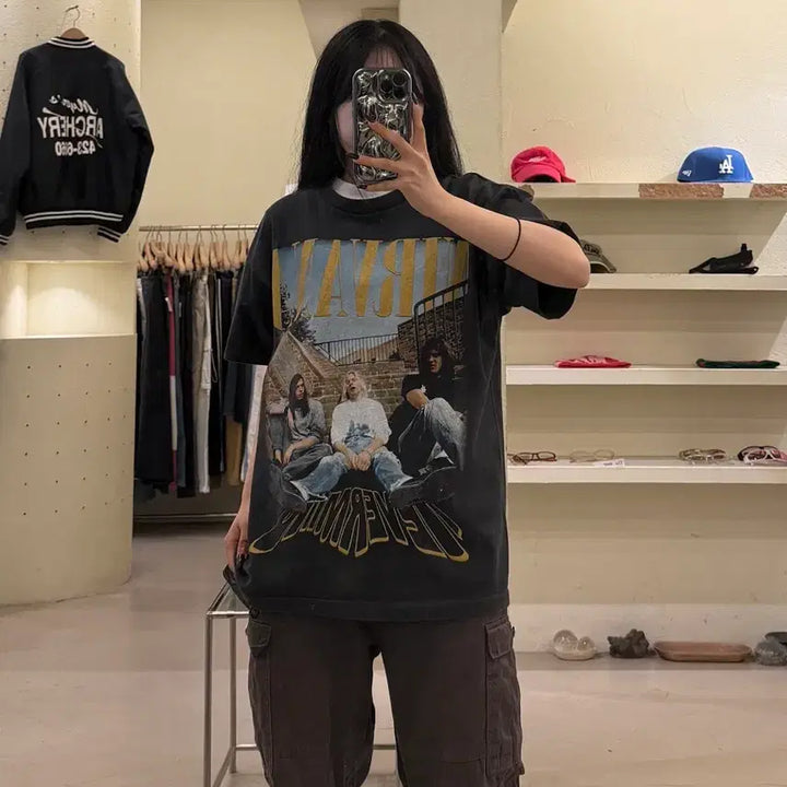 [BUNJANG] Nirvana Vintage Band Printed T-shirt / 빈티지 너바나 밴드 프린팅 반팔 티셔츠 U1578