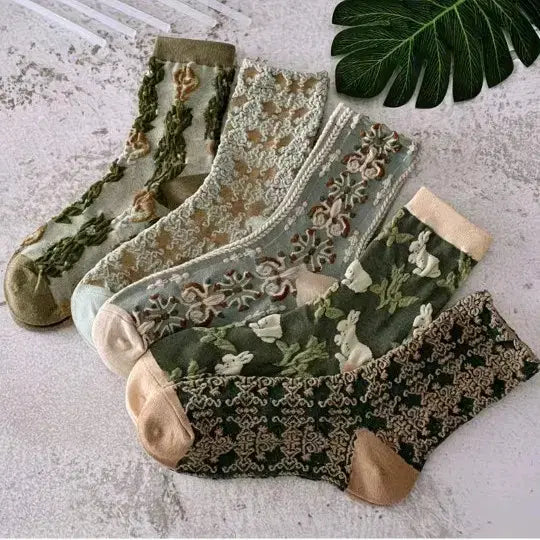 [BUNJANG] Floral Embroidery Socks (5 Pairs) / 플라워 패턴 자수 양말 5쌍