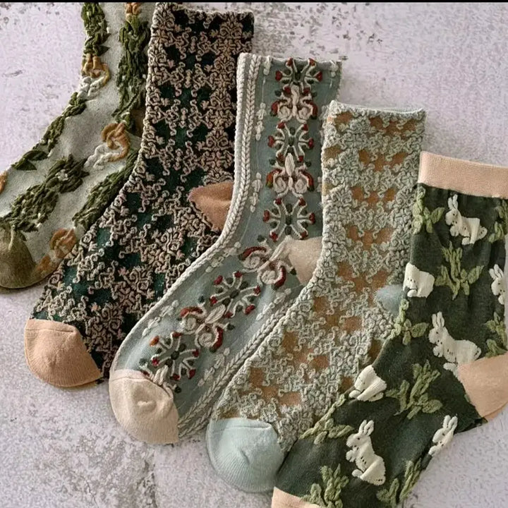 [BUNJANG] Floral Embroidery Socks (5 Pairs) / 플라워 패턴 자수 양말 5쌍
