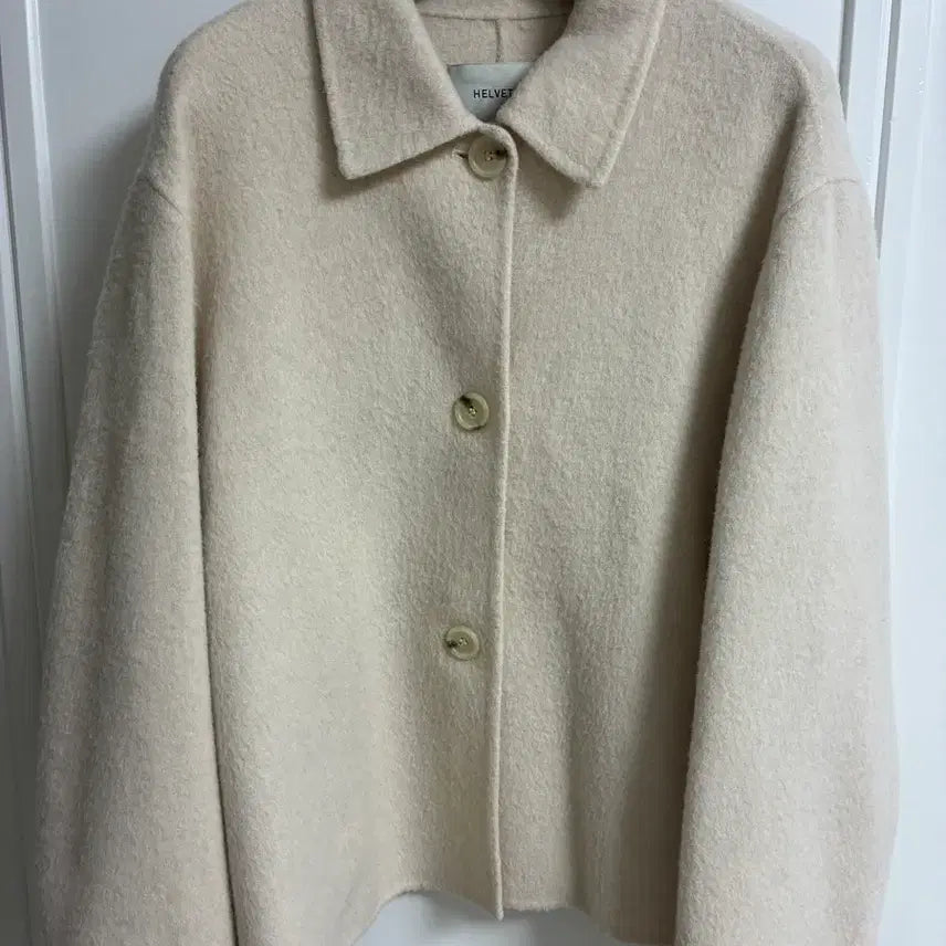 [SOLD OUT] 헬베티카 울90 핸드메이드 숏 코트