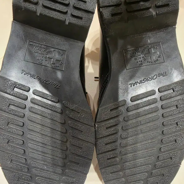 [SOLD OUT] 닥터마틴 1461 모노 블랙  270