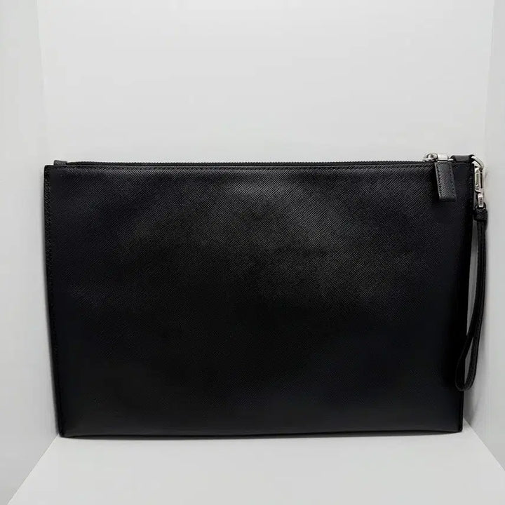 [BUNJANG] Prada Saffiano Leather Clutch Bag 2NH001 / [프라다] 사피아노 삼각로고 소가죽 클러치백 2NH001 / A급